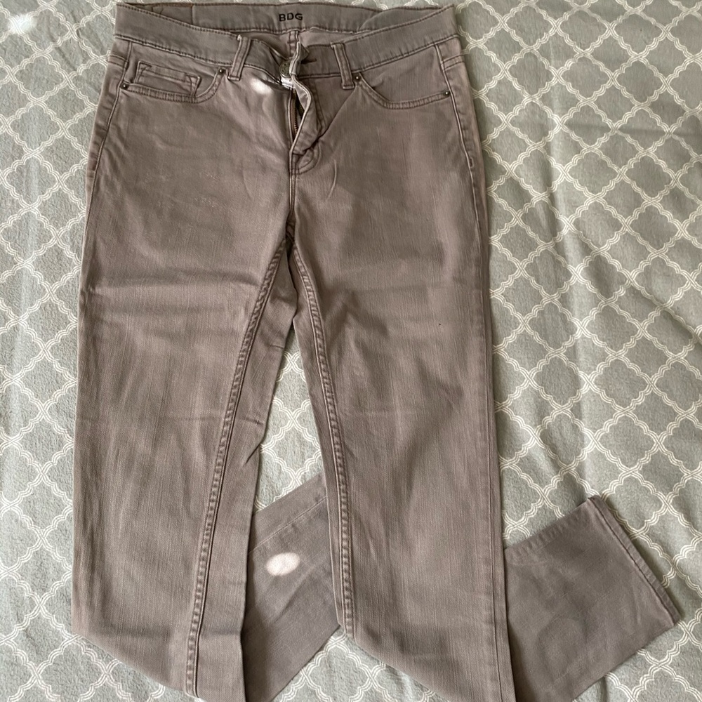 🌿 BDG Grey Jeans